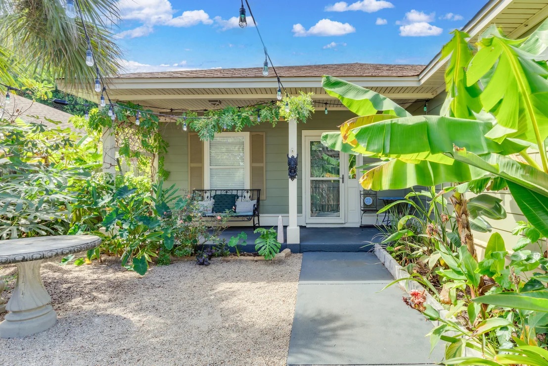 Photo of 329 Main Street