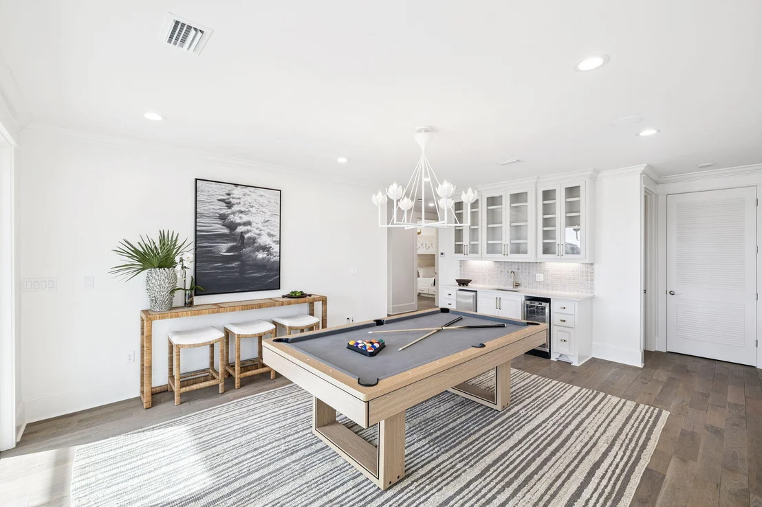 Photo of 714 Harbor Boulevard
