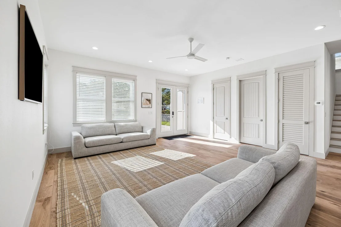 Photo of 86 Sunfish Street
