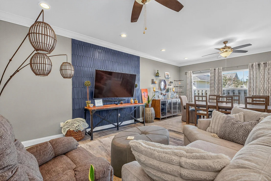 Photo of 61B 6Th Street
