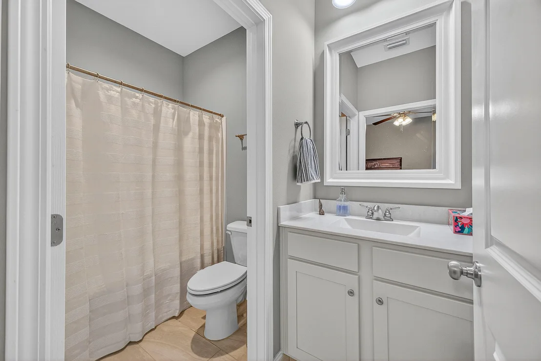Photo of 61B 6Th Street