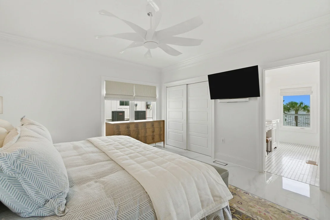 Photo of 31061 Peninsula Drive