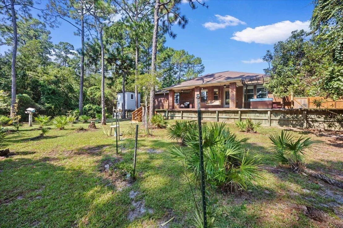 Photo of 2296 Valley Road
