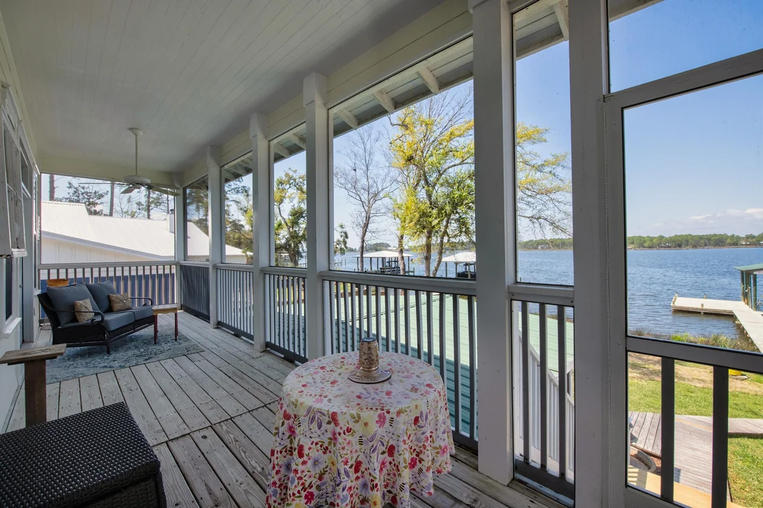 Photo of 1422 Lagrange Road