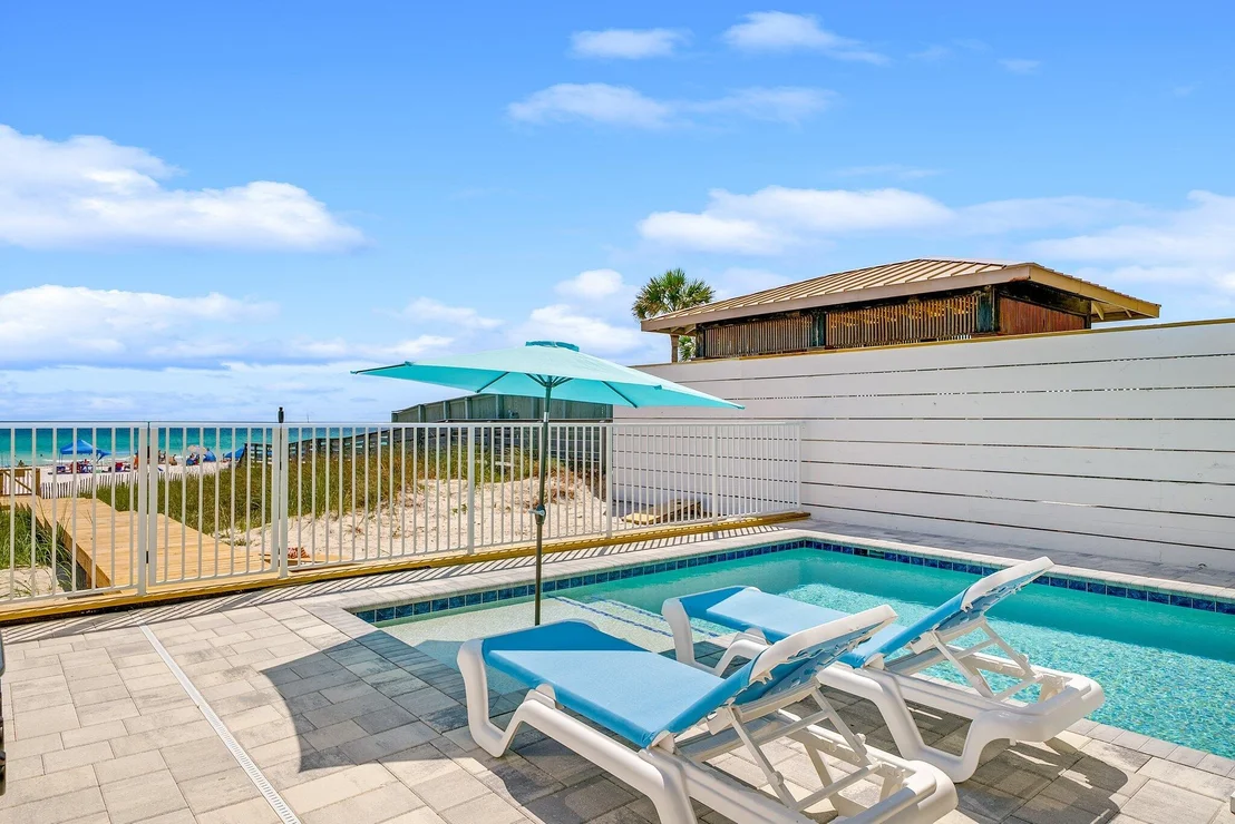 Photo of 8711 Surf Drive