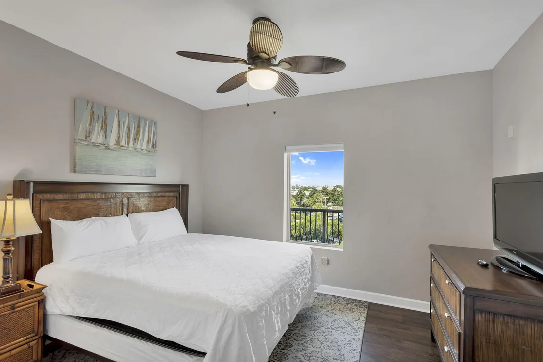 Photo of Unit 404 at 548 Sandy Cay Drive