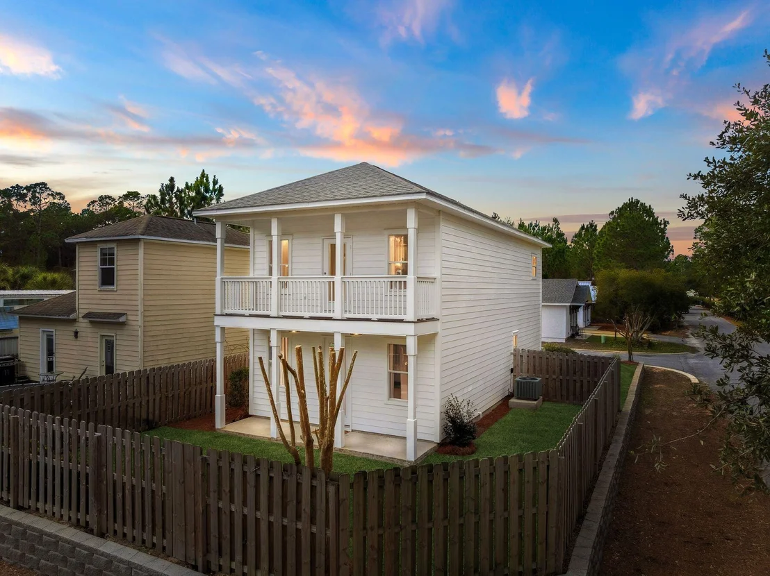 Photo of 48 Pine Tree Way