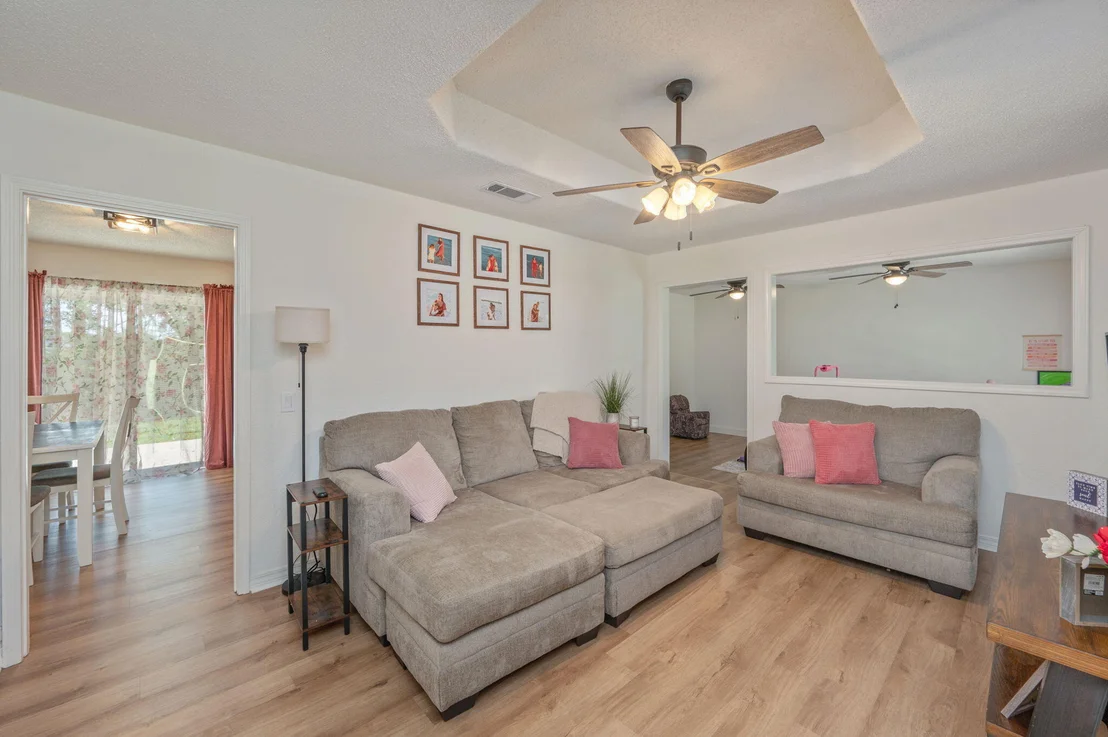 Photo of 6118 Buck Ward Road
