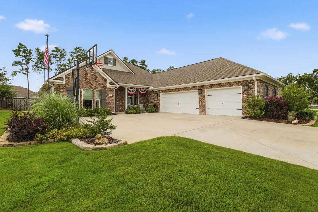 Photo of 407 Mill Pond Cove