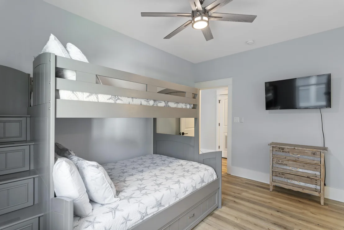 Photo of 90 Beacon Point Drive