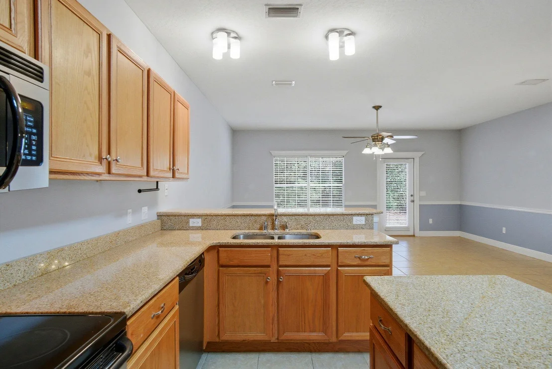Photo of 8562 Laredo Street