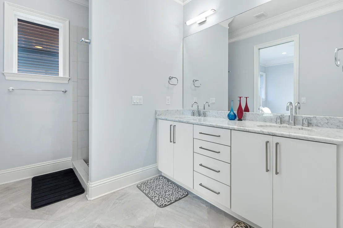 Photo of 265 Rue Martine