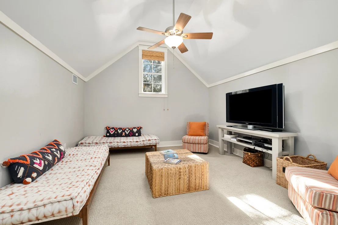Photo of 220 Wiggle Lane