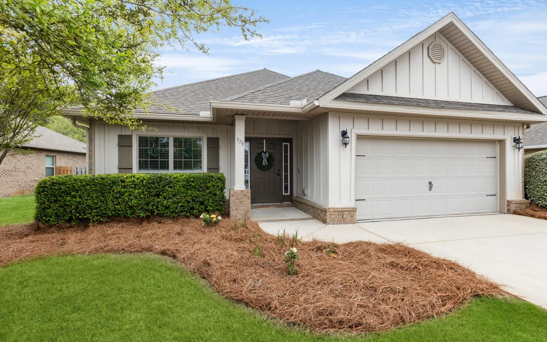 Photo of 379 Whitman Way