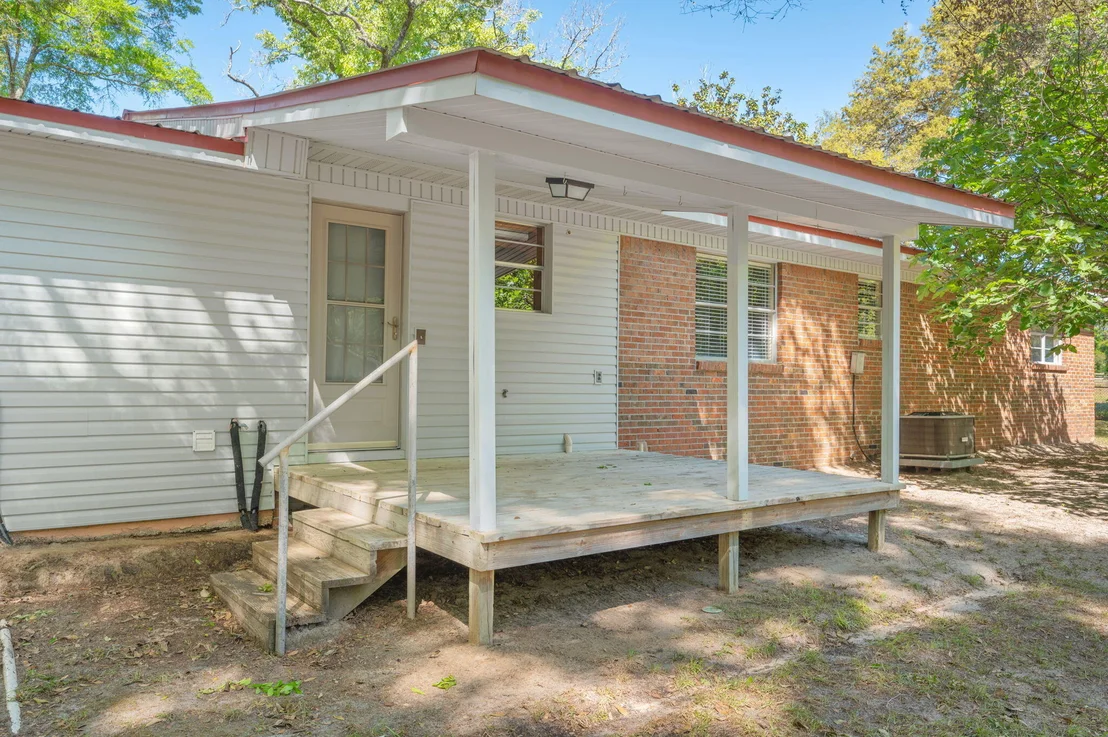 Photo of 5630 Buck Ward Road