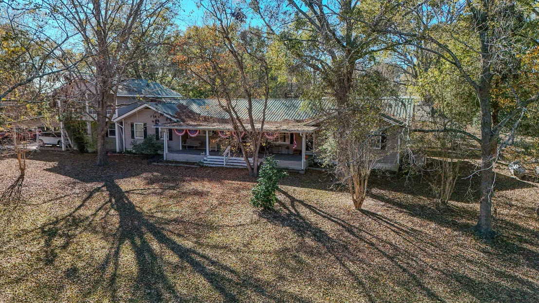 Photo of 1981 Parrish Rd Road