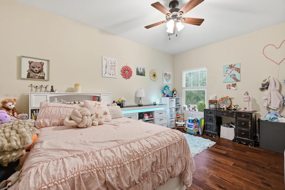 Photo of 4078 Bond Circle