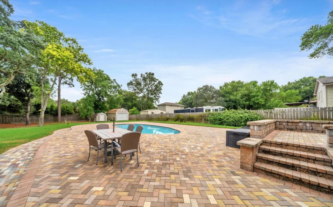 Photo of 536 Benning Drive