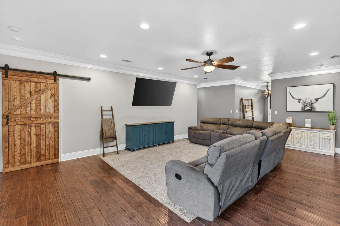 Photo of 7935 Peacock Road