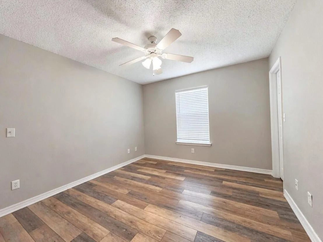Photo of 697 Ferguson Drive