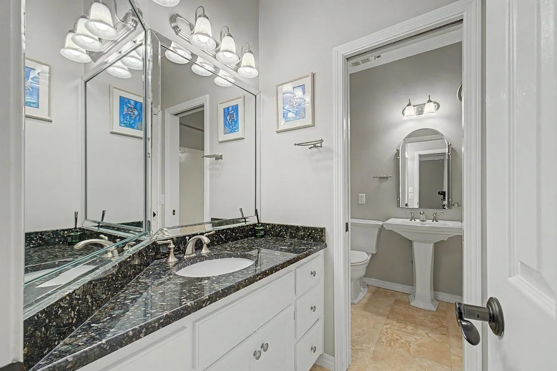 Photo of 4501 Bayside Drive