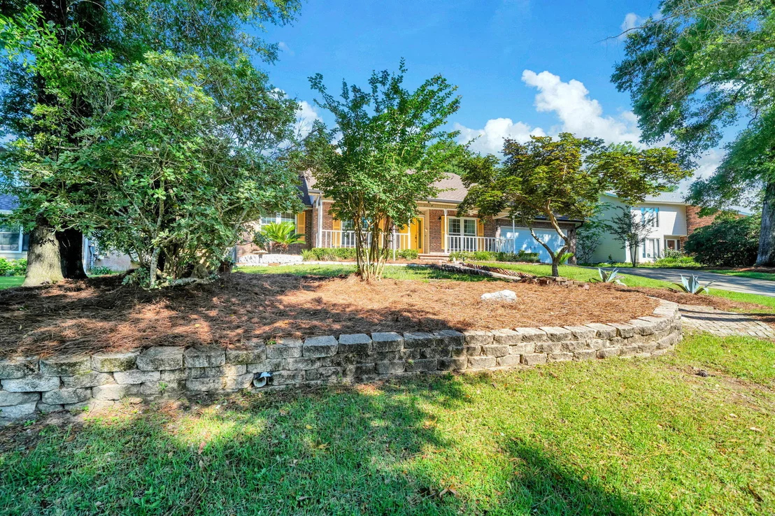 Photo of 2319 Canal Drive