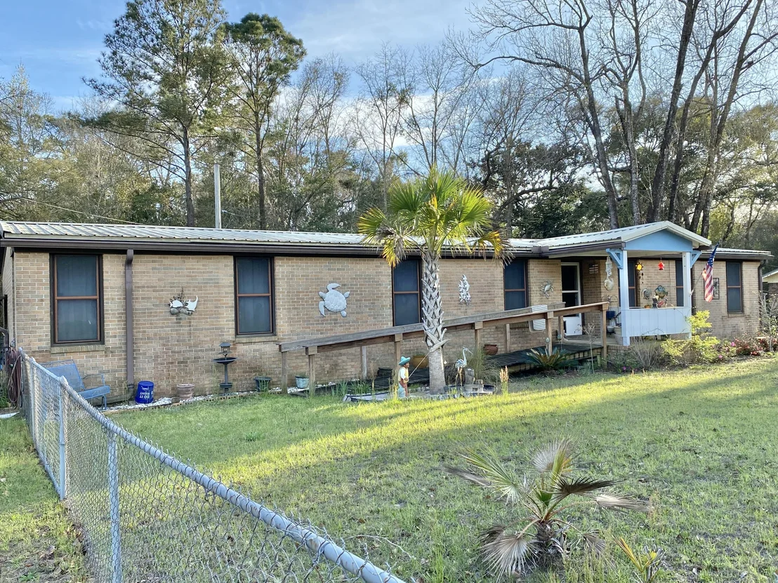 Photo of 46 Andy Drive
