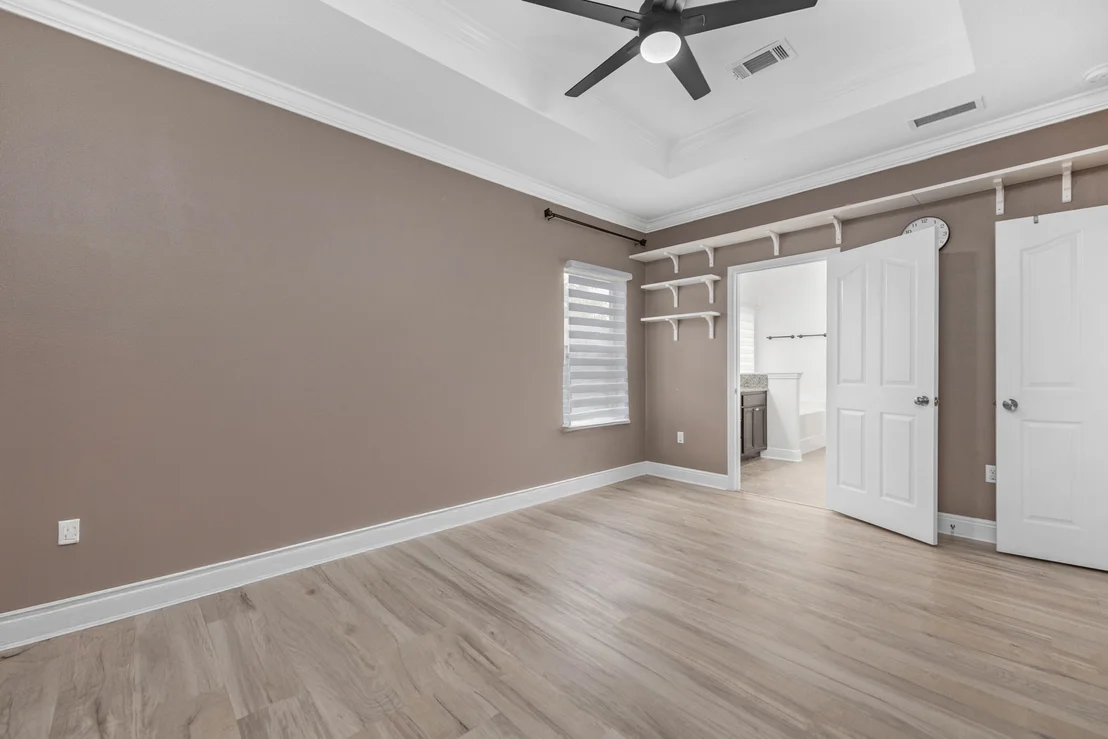 Photo of 653 Red Fern Road