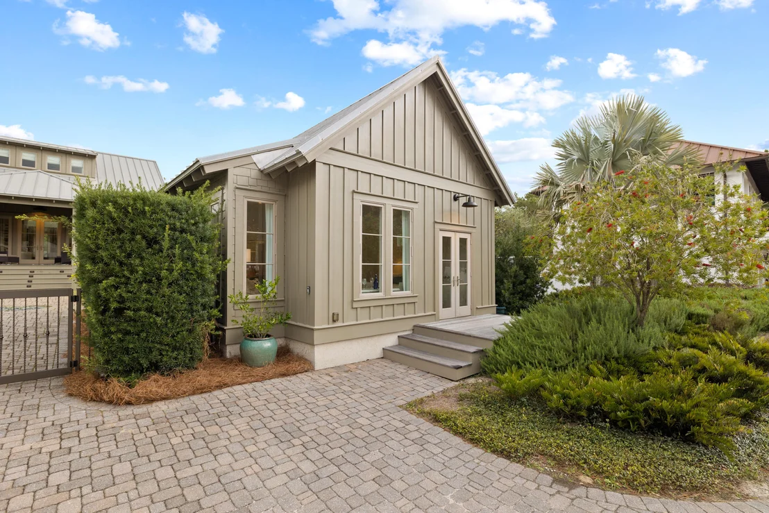 Photo of 296 Walton Rose Lane
