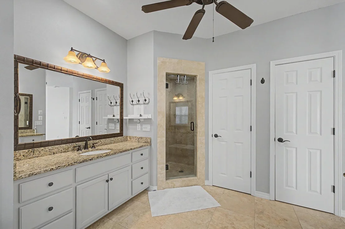 Photo of 4501 Bayside Drive
