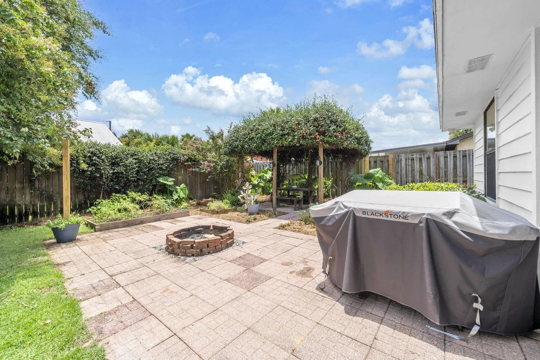 Photo of 325 Primrose Place