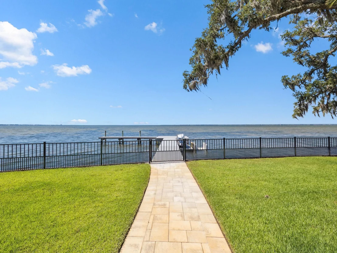 Photo of 3212 Bay Estates Circle