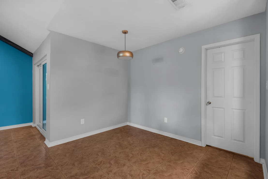 Photo of 1930 Edgewood Drive