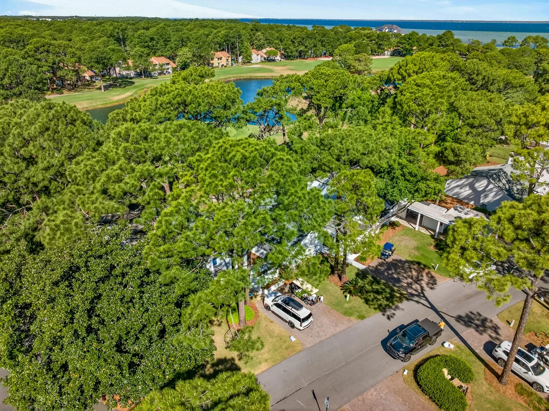 Photo of 397 Linkside Drive