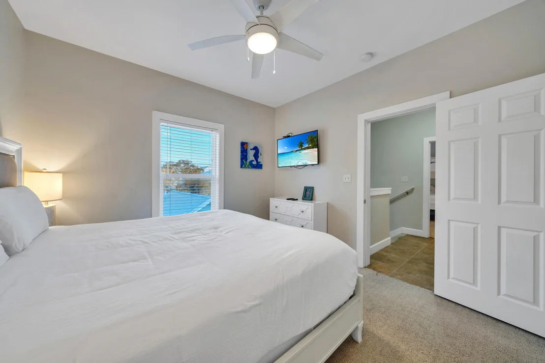 Photo of 69 Pompano Street