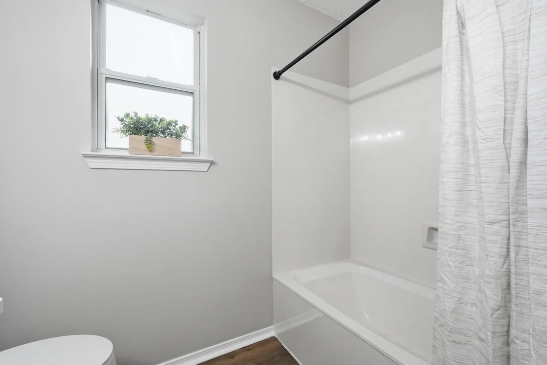 Photo of 2806 Wilson Lane