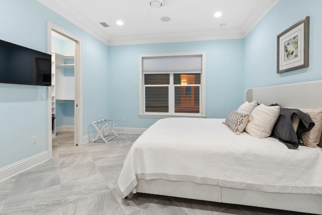 Photo of 265 Rue Martine