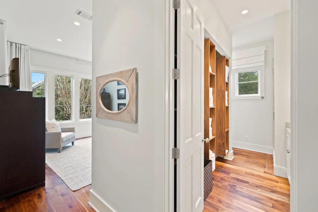 Photo of 296 Walton Rose Lane