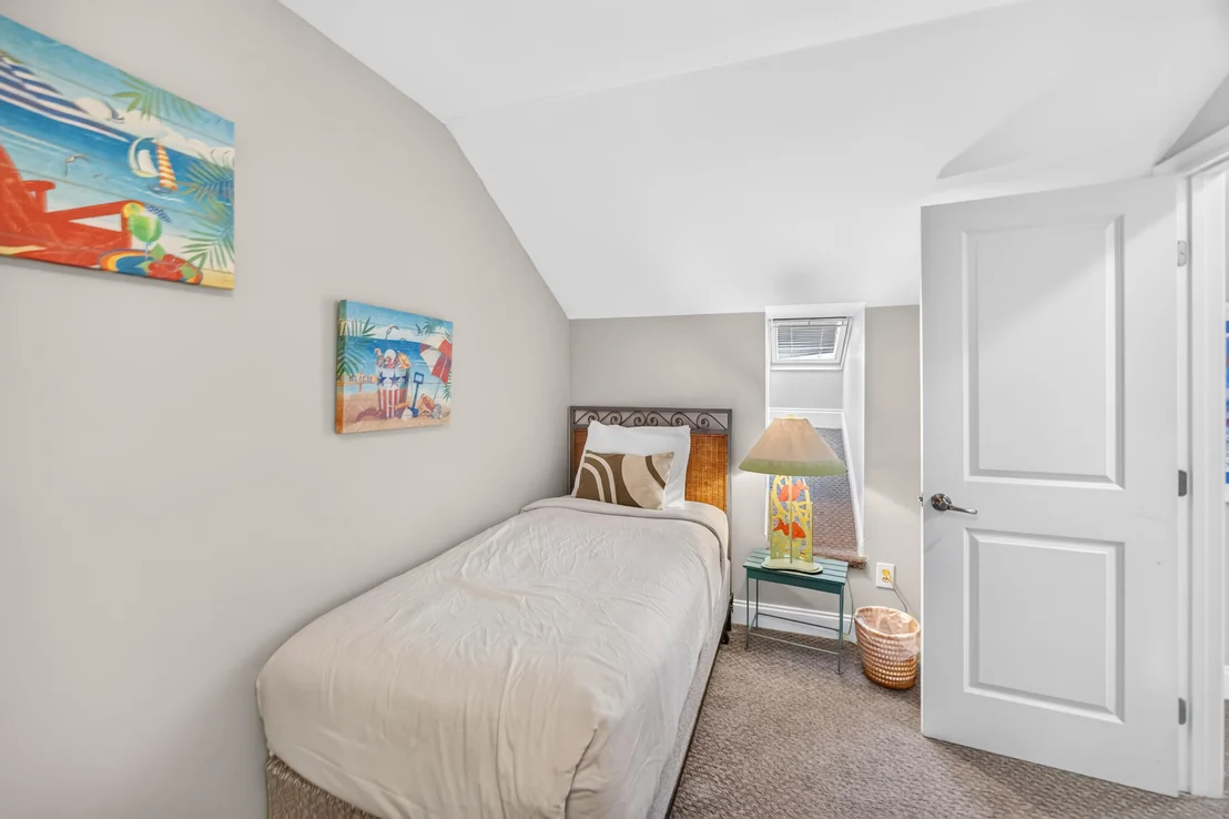 Photo of 264 Eagle Drive