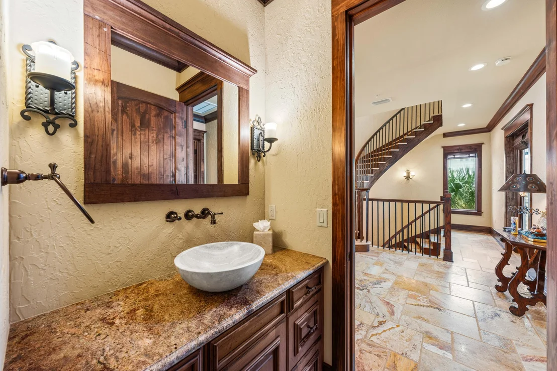 Photo of 107 Elysee Court