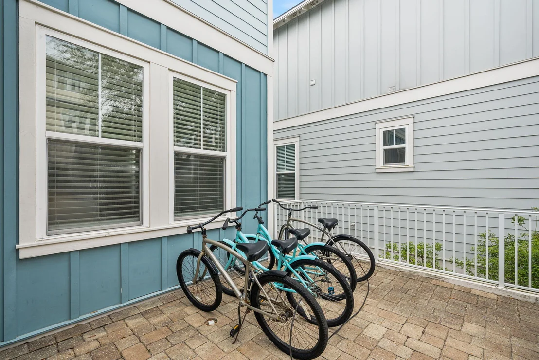 Photo of 251 Gulfview Circle