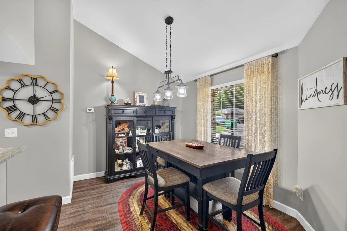 Photo of 117 Poplar Place