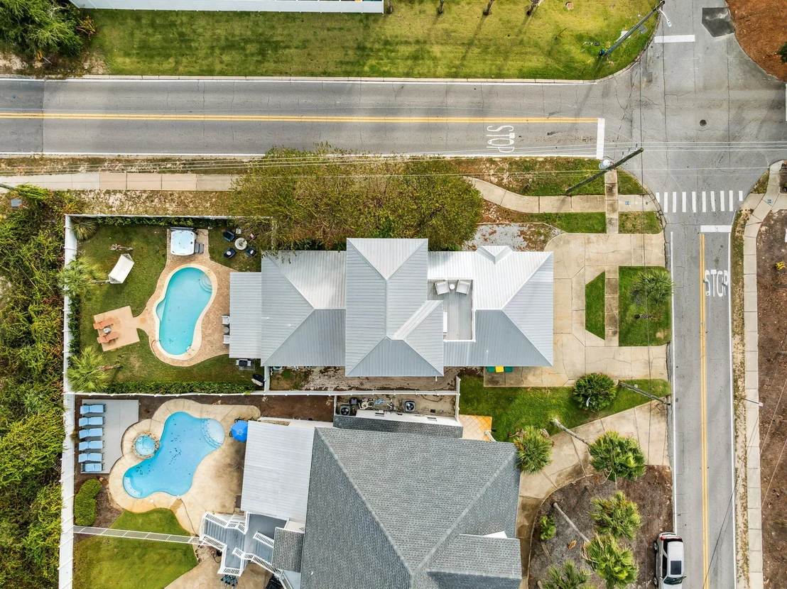 Photo of 4585 Luke Avenue
