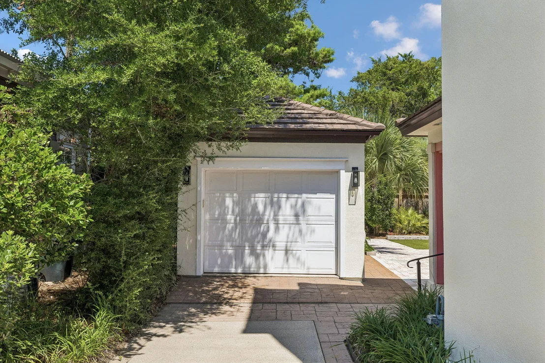 Photo of 61 Rue Caribe