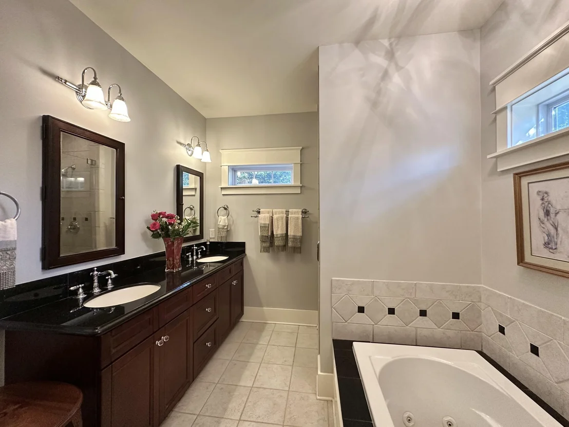 Photo of 786 Symphony Way