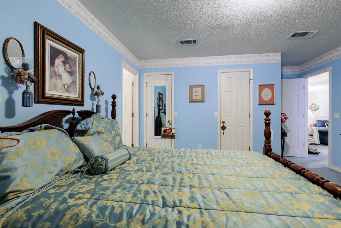 Photo of 6049 Mayberry Lane