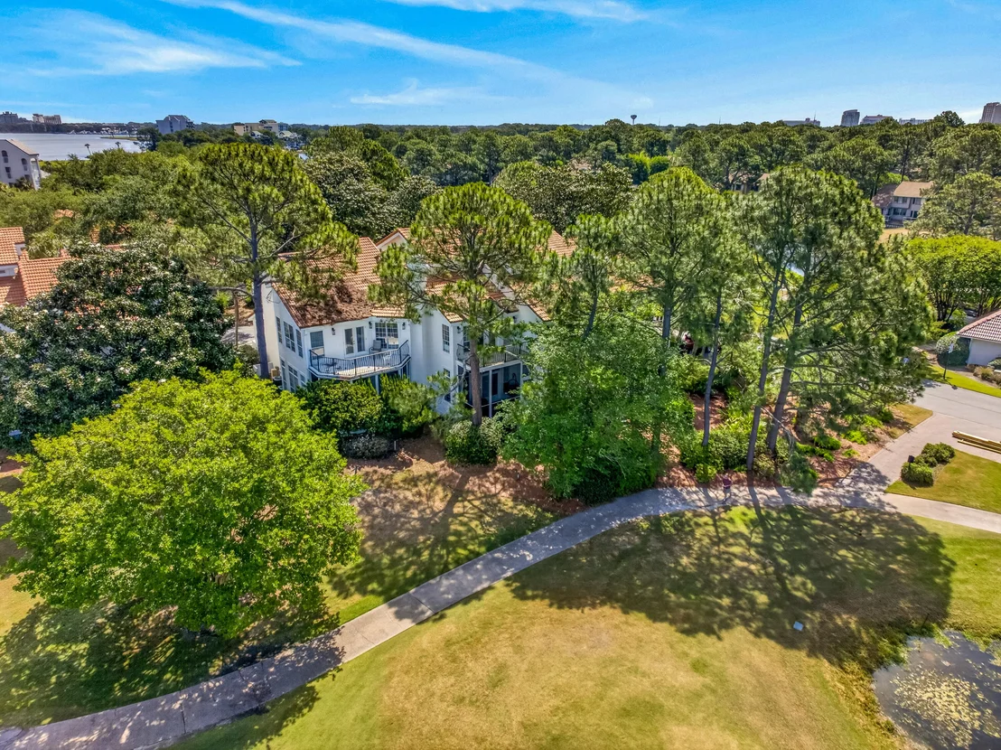 Photo of 72 Vantage Point
