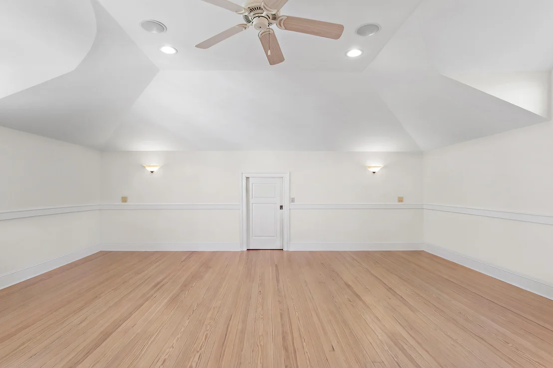 Photo of 609 Lagoon Drive