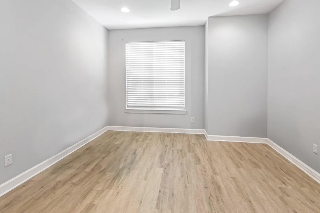 Photo of 2046 Crystal Lake Drive
