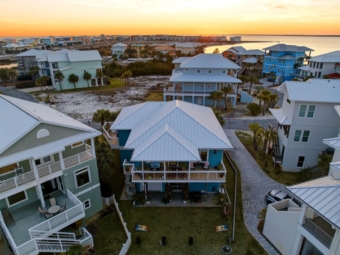 Photo of 1468 Bermuda Drive